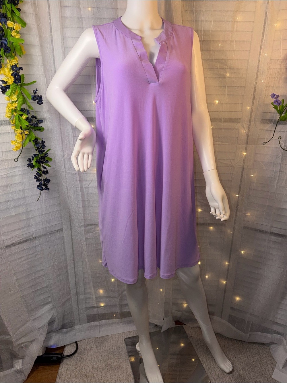 Sleeveless Lavender Shift Dress - Brand
